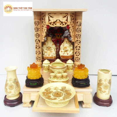 Bàn thờ Thần Tài mái bằng